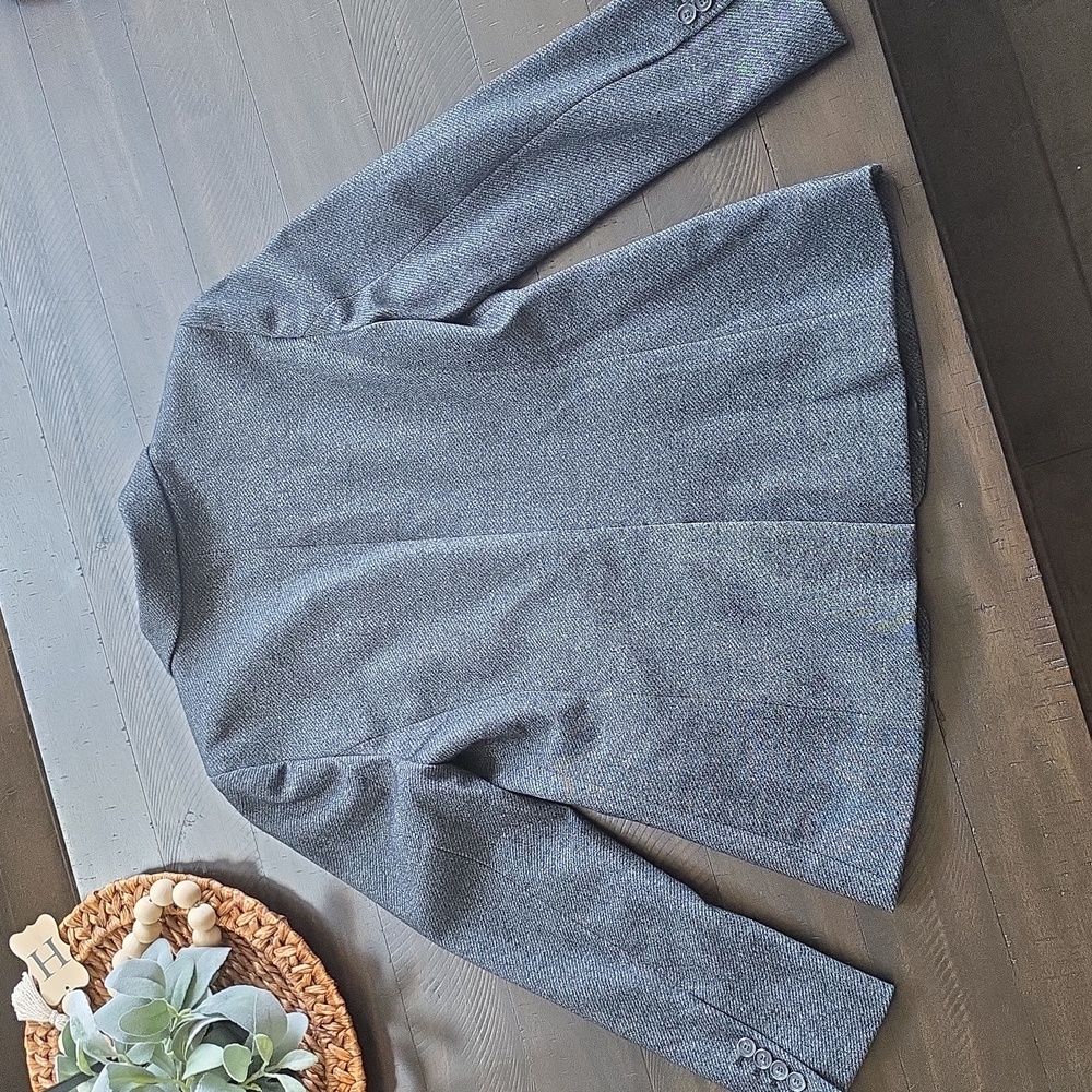 NWT Ann Taylor Factory Charcoal Gray Blazer, Size 10P - Picture 8 of 8